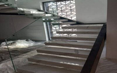 Escalier quart tournant en fer forgé : design pratique pour optimiser l’espace en Tunisie