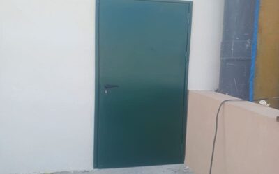 Portes métalliques en Tunisie : Guide complet pour choisir la solution idéale