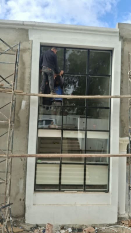 Travaux d'aluminium réalisés par Fawzi Boubaker
