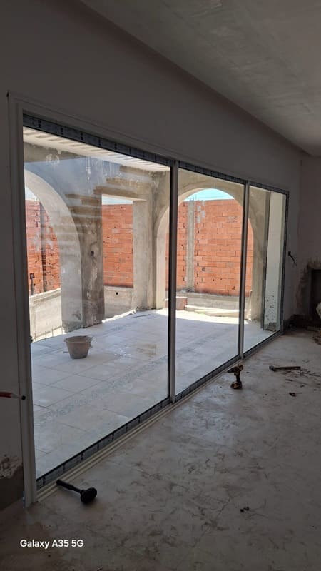 Détail de finition aluminium