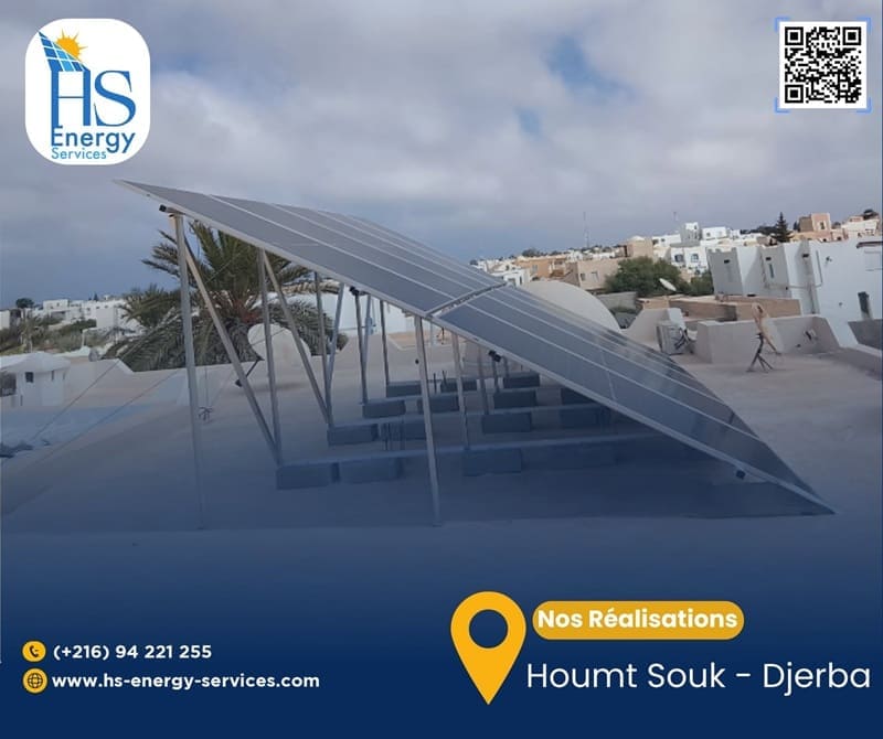 Panneaux solaires installés à Houmt Souk Djerba