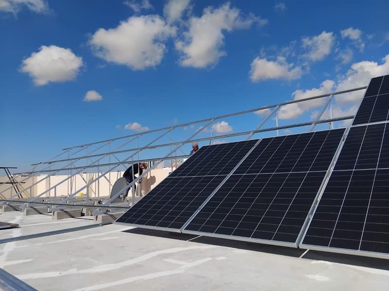 Installation d'une solution photovoltaïque par Photovoltaïque Energie PVE